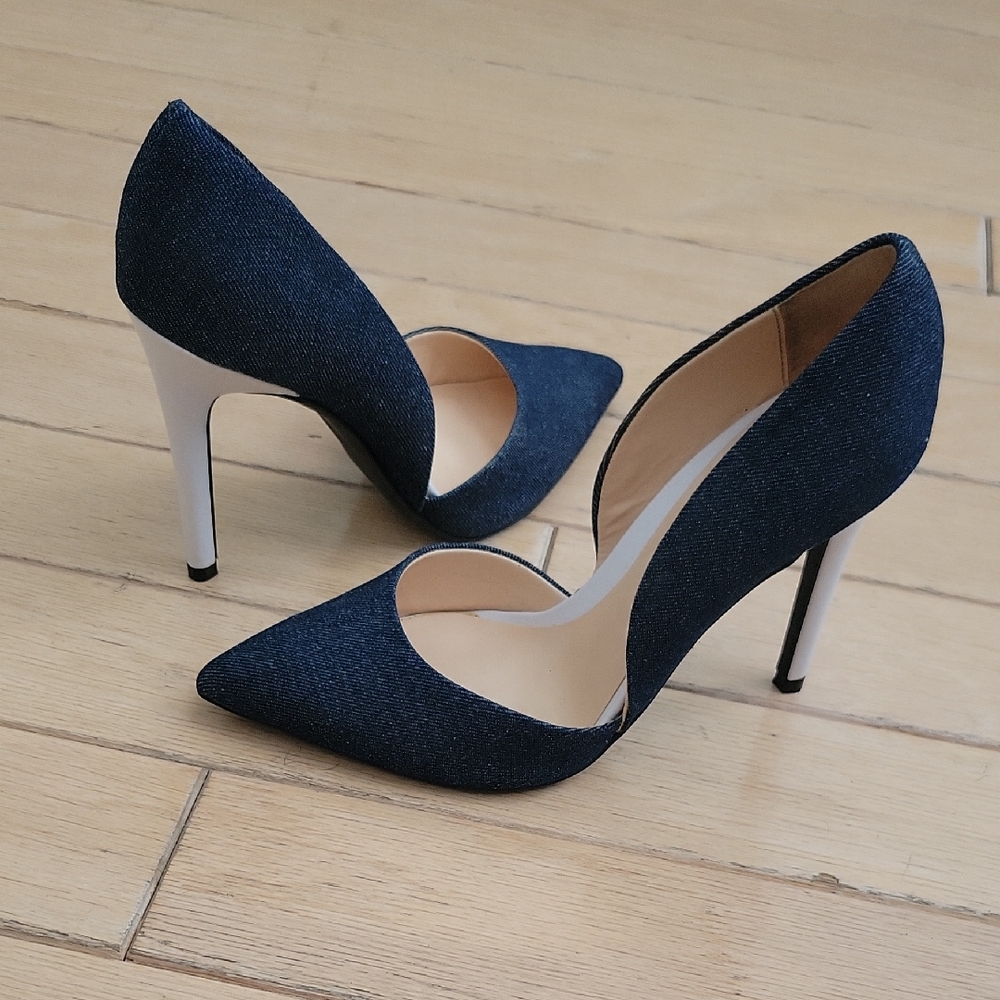 Guess Denim Pointed Toe White Heels Size 7